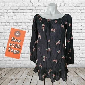 NWT/ Neema California Blouse